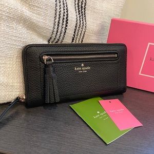 NWT Kate Spade “Chester Street Neda” Wallet